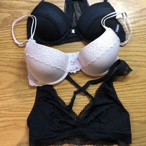 Bra bundle! Make an offer & I’ll sell for cheap!